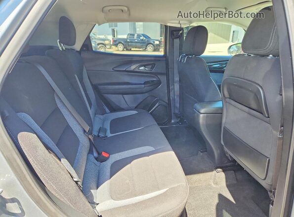KL79MRSL9SB140334 2025 CHEVROLET TRAILBLAZER Серебряный Вид задней части салона