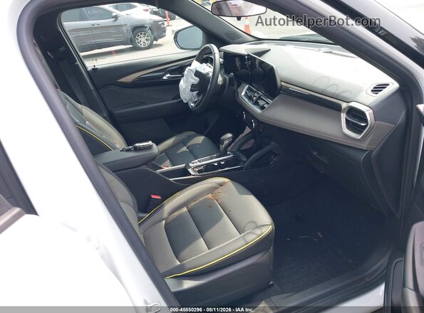 KL79MSSL6RB156380 2024 CHEVROLET TRAILBLAZER White Widok wnętrza z przodu