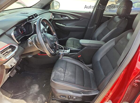 KL79MTSL0MB013066 2021 CHEVROLET TRAILBLAZER Burgundy Widok wnętrza z przodu