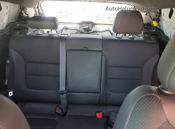 KL79MTSL0MB154039 2021 CHEVROLET TRAILBLAZER Белый Вид задних сидений