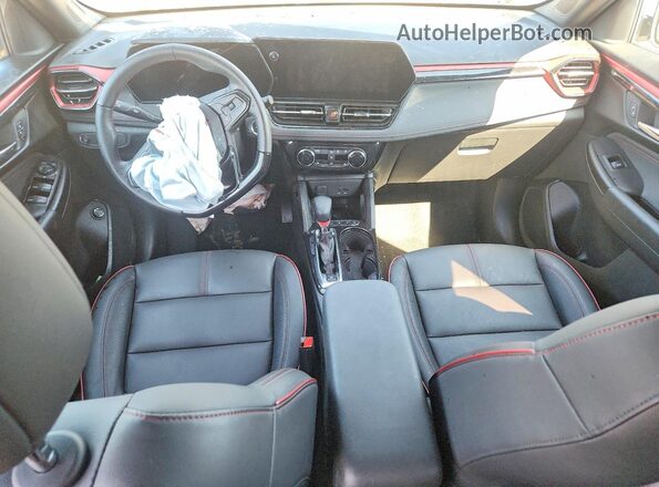 KL79MTSL0RB122814 2024 CHEVROLET TRAILBLAZER Gray Առջևի վահանակի տեսք