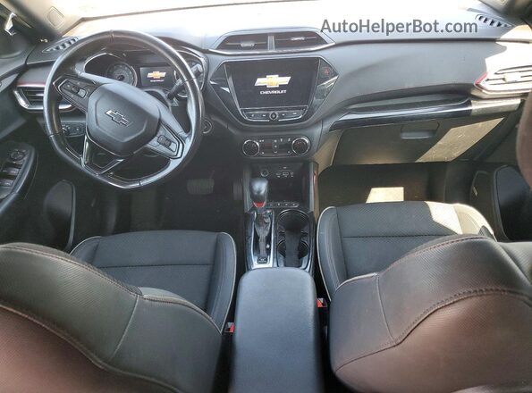 KL79MTSL2MB005082 2021 CHEVROLET TRAILBLAZER Серый Вид панели приборов