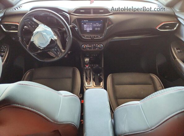 KL79MTSL2MB179007 2021 CHEVROLET TRAILBLAZER Белый Вид панели приборов
