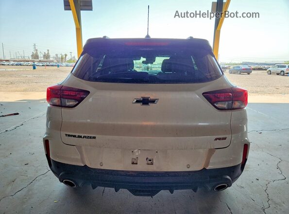KL79MTSL2MB179007 2021 CHEVROLET TRAILBLAZER Белый Вид сзади