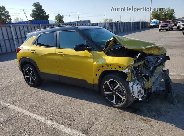 KL79MTSL2PB213077 2023 CHEVROLET TRAILBLAZER Gold Front right