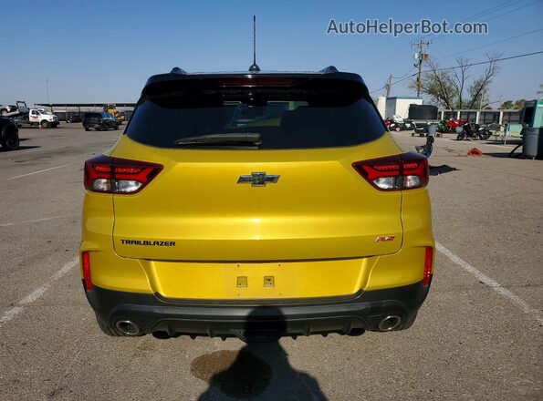 KL79MTSL2PB213077 2023 CHEVROLET TRAILBLAZER Gold Rear view