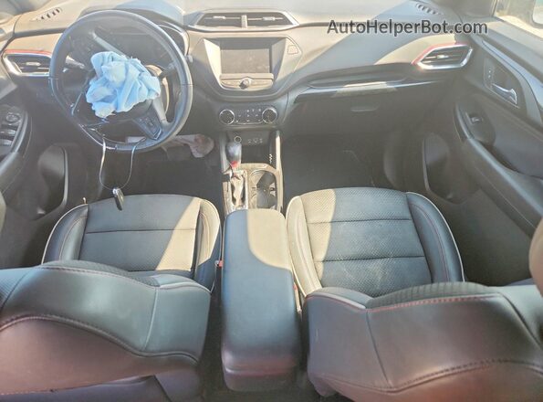 KL79MTSL3PB012109 2023 CHEVROLET TRAILBLAZER Silver Առջևի վահանակի տեսք