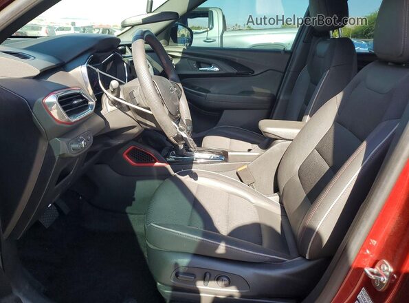 KL79MTSL6PB103567 2023 CHEVROLET TRAILBLAZER Maroon Вид салону спереду