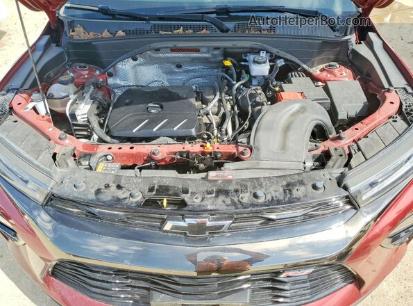 KL79MTSL7NB110704 2022 CHEVROLET TRAILBLAZER Maroon Widok komory silnika
