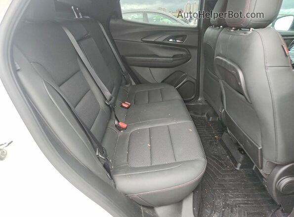 KL79MTSL8MB061009 2021 CHEVROLET TRAILBLAZER White Widok tylnych siedzeń