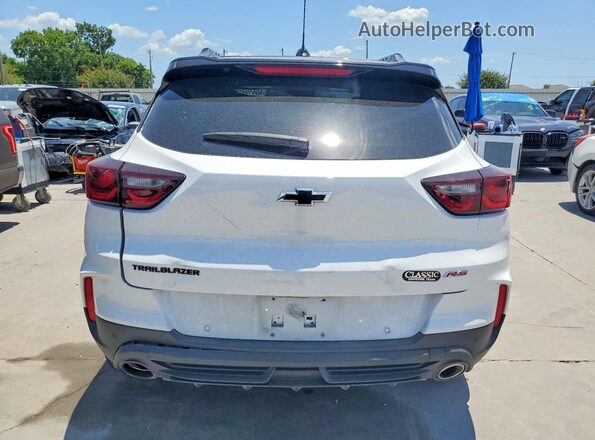 KL79MTSL8TB029627 2026 CHEVROLET TRAILBLAZER White Вид ззаду