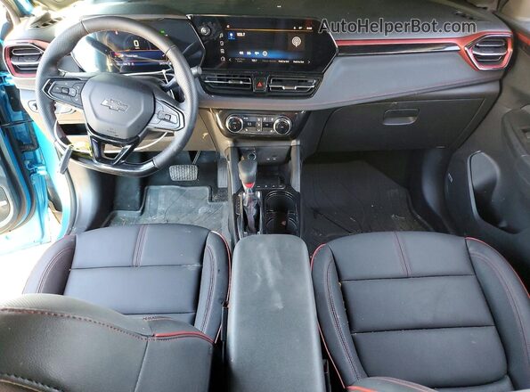 KL79MUSL3TB082905 2026 CHEVROLET TRAILBLAZER Blue Widok deski rozdzielczej
