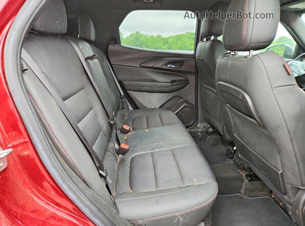KL79MUSL5PB005488 2023 CHEVROLET TRAILBLAZER Red Rear interior view