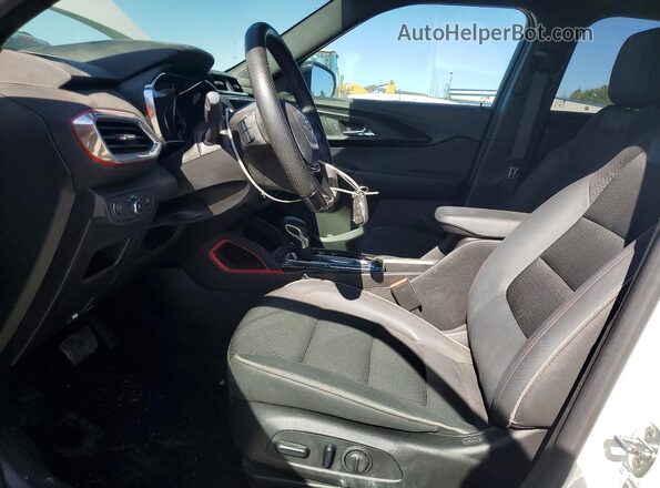 KL79MUSL6PB204730 2023 CHEVROLET TRAILBLAZER White Vista interior delantera