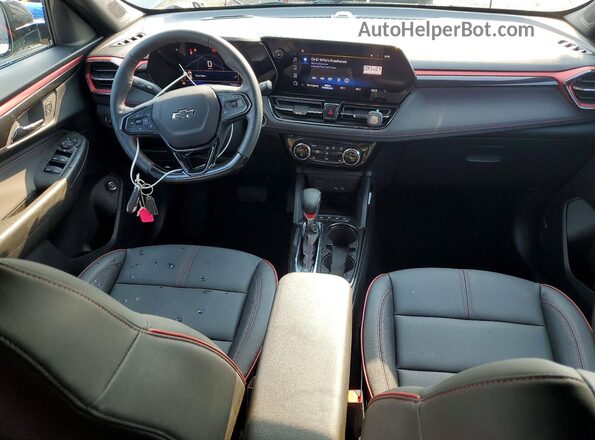 KL79MUSL6TB047792 2026 CHEVROLET TRAILBLAZER Beige Widok deski rozdzielczej