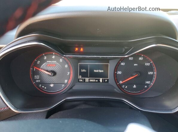 KL79MUSL7MB136921 2021 CHEVROLET TRAILBLAZER Red Սարքավորումների վահանակի տեսք