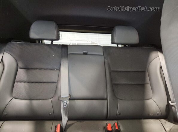 KL79MUSL7MB162404 2021 CHEVROLET TRAILBLAZER White Widok tylnych siedzeń