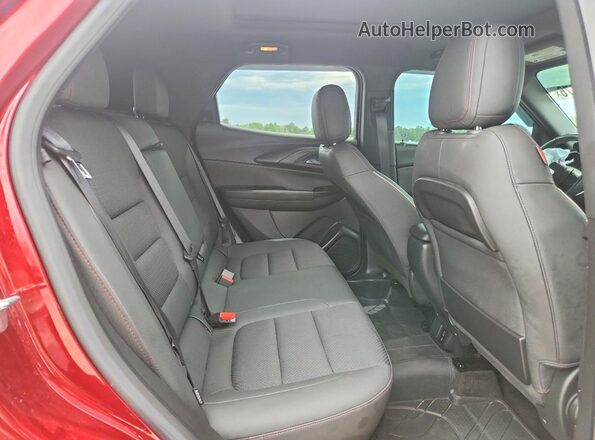 KL79MUSL8PB142506 2023 CHEVROLET TRAILBLAZER Красный Вид задней части салона