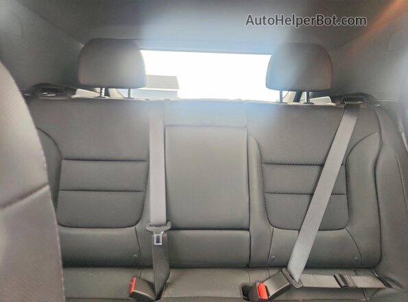 KL79MUSL9PB015019 2023 CHEVROLET TRAILBLAZER Red Вид задніх сидінь