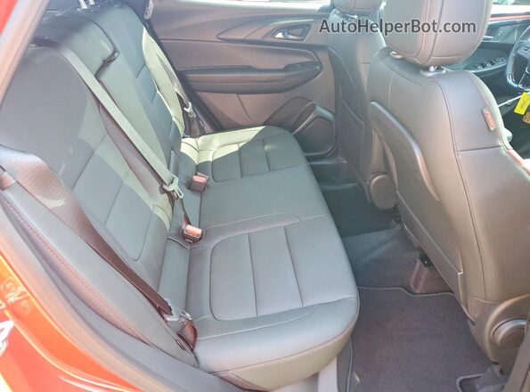 KL79MUSLXTB148253 2026 CHEVROLET TRAILBLAZER Red უკანა სალონის ხედი