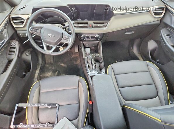 KL79MVSL0SB118456 2025 CHEVROLET TRAILBLAZER Green Vista del salpicadero