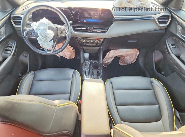 KL79MVSL3RB142535 2024 CHEVROLET TRAILBLAZER Синий Вид панели приборов