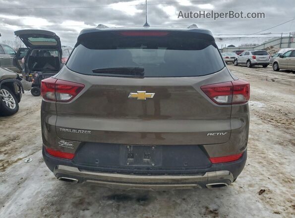 KL79MVSL6NB097441 2022 CHEVROLET TRAILBLAZER Коричневый Вид сзади