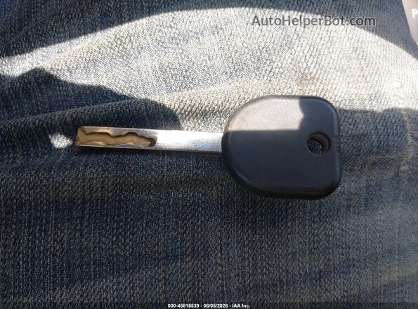 KL7CJKSB1HB176766 2017 CHEVROLET TRAX Silver Dashboard view