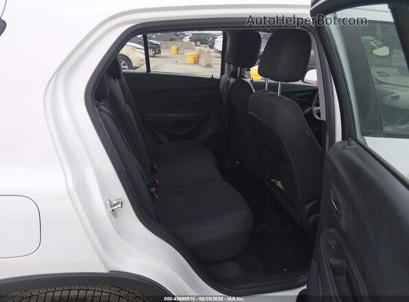 KL7CJKSB1JB576672 2018 CHEVROLET TRAX White VIN კოდის სტიკერის ხედი