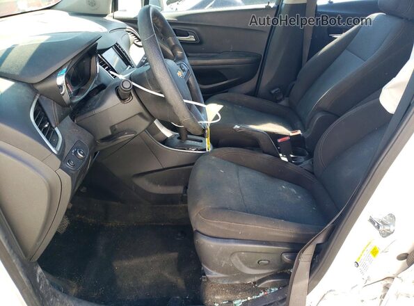 KL7CJKSB1LB323046 2020 CHEVROLET TRAX Белый Вид салона спереди