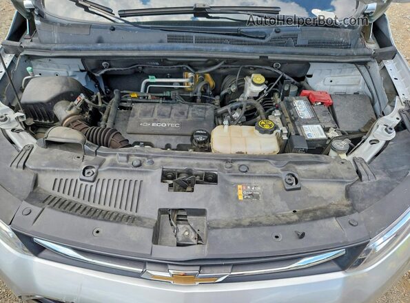KL7CJKSB4HB093199 2017 CHEVROLET TRAX Серебряный Вид подкапотного пространства