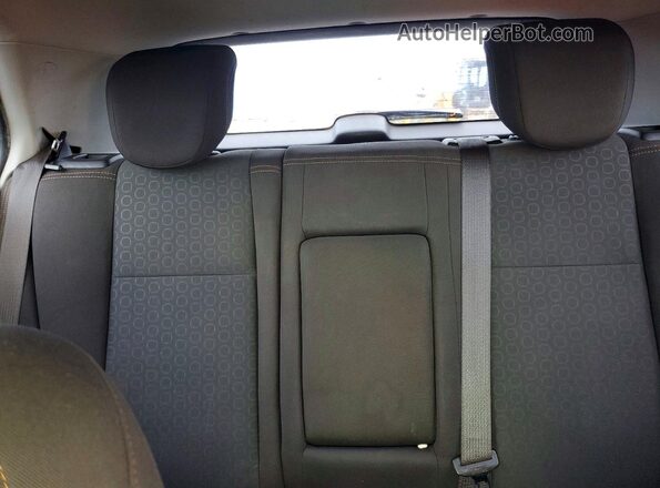 KL7CJKSB4HB203071 2017 CHEVROLET TRAX White Vista de los asientos traseros