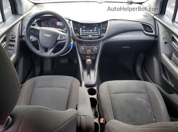 KL7CJKSB4HB203071 2017 CHEVROLET TRAX White Vista del salpicadero