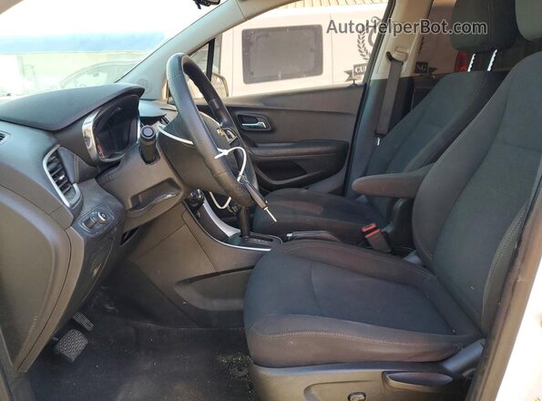 KL7CJKSB6LB023177 2020 CHEVROLET TRAX White წინა სალონის ხედი