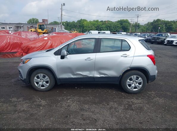 KL7CJKSB8HB130951 2017 CHEVROLET TRAX Silver Widok wnętrza 360 stopni