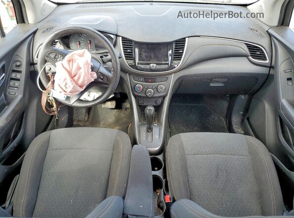 KL7CJKSB8LB063907 2020 CHEVROLET TRAX White Widok deski rozdzielczej