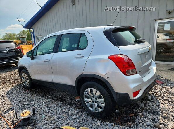 KL7CJKSB9JB733672 2018 CHEVROLET TRAX Silver Հետևի ձախ