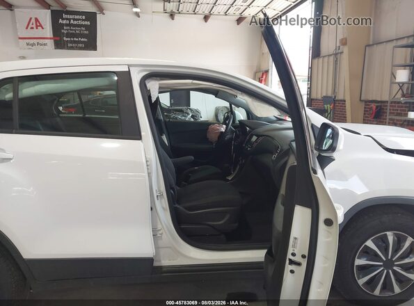 KL7CJKSBXHB201924 2017 CHEVROLET TRAX White Widok wnętrza z przodu