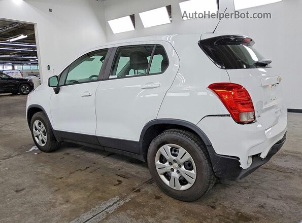 KL7CJKSBXJB721689 2018 CHEVROLET TRAX White Задня ліва чверть