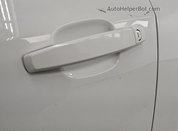 KL7CJKSBXJB721689 2018 CHEVROLET TRAX White 