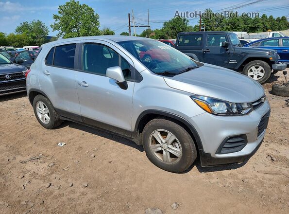 KL7CJKSBXLB017494 2020 CHEVROLET TRAX Silver წინა მარჯვენა