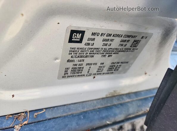 KL7CJKSBXLB017494 2020 CHEVROLET TRAX Silver VIN კოდის სტიკერის ხედი