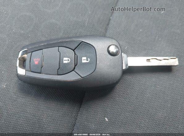 KL7CJKSM6NB526745 2022 CHEVROLET TRAX Silver Vista del salpicadero