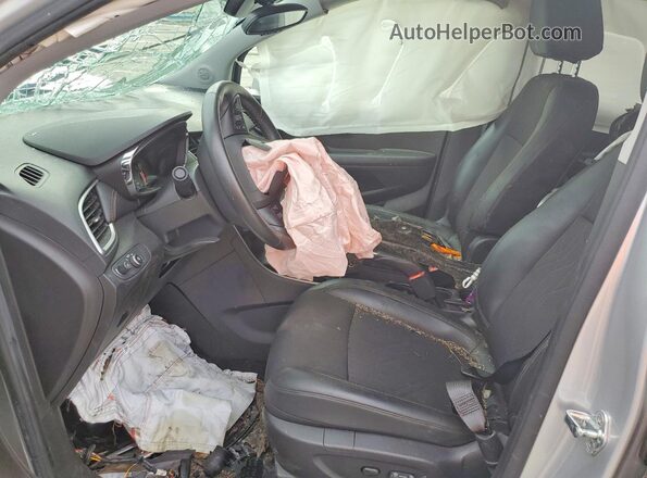 KL7CJLSB0LB006400 2020 CHEVROLET TRAX Silver Սալոնի դիմացի տեսք