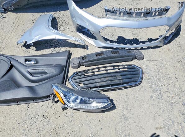 KL7CJLSB0LB324839 2020 CHEVROLET TRAX Silver Շարժիչի բաժամունքի տեսք