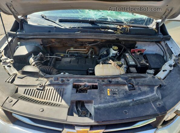 KL7CJLSB0LB338434 2020 CHEVROLET TRAX Silver ძრავის განყოფილების ხედი