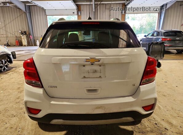 KL7CJLSB1HB223638 2017 CHEVROLET TRAX White Rear view