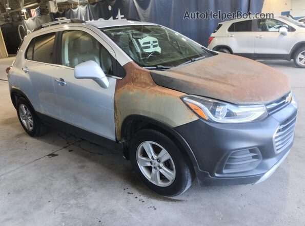 KL7CJLSB1KB885243 2019 CHEVROLET TRAX Silver 