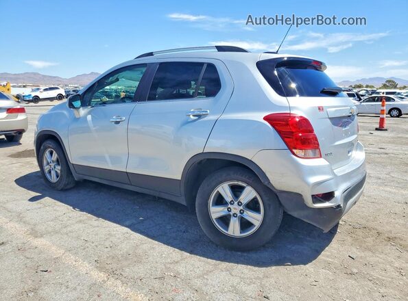 KL7CJLSB2JB617171 2018 CHEVROLET TRAX Серебряный Задняя левая четверть