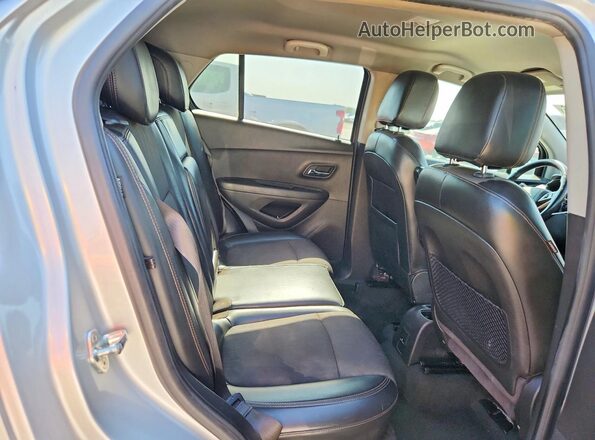 KL7CJLSB2KB871500 2019 CHEVROLET TRAX Серебряный Вид задних сидений